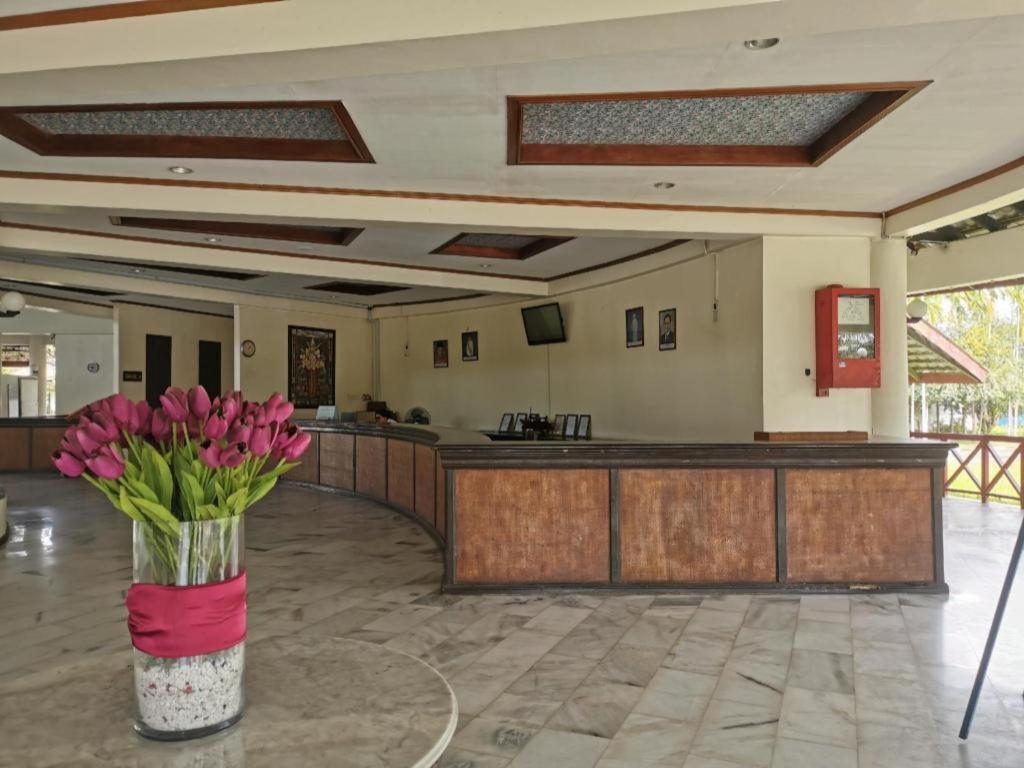 Oyo 89972 Borneo Paradise Beach Hotel Kota Kinabalu Exteriér fotografie