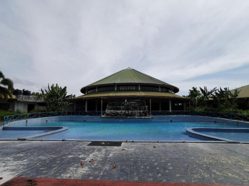 Oyo 89972 Borneo Paradise Beach Hotel Kota Kinabalu Exteriér fotografie