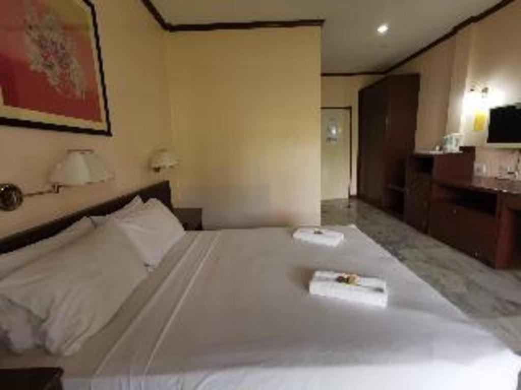 Oyo 89972 Borneo Paradise Beach Hotel Kota Kinabalu Exteriér fotografie