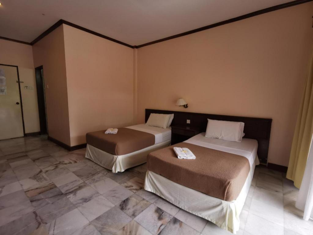 Oyo 89972 Borneo Paradise Beach Hotel Kota Kinabalu Exteriér fotografie